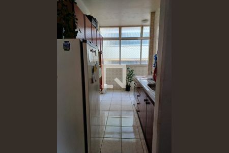 Cozinha de apartamento à venda com 2 quartos, 60m² em Jardim Pacaembu, Campinas
