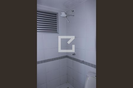 Banheiro de apartamento para alugar com 1 quarto, 30m² em Qr 118, Brasília