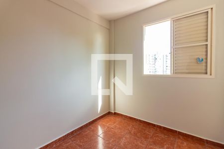 Quarto 1 de apartamento para alugar com 2 quartos, 58m² em Vila Osasco, Osasco