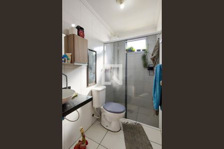 Banheiro de apartamento para alugar com 1 quarto, 70m² em Guilhermina, Praia Grande