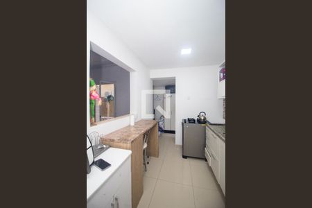 Cozinha de apartamento à venda com 2 quartos, 50m² em Cidade Baixa, Porto Alegre