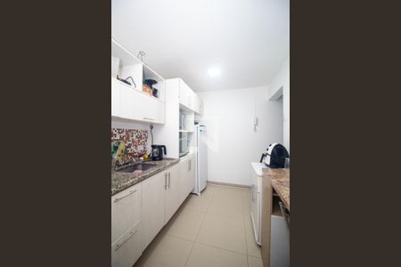 Cozinha de apartamento à venda com 2 quartos, 50m² em Cidade Baixa, Porto Alegre