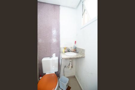 Banheiro da Suíte de apartamento para alugar com 2 quartos, 50m² em Cidade Baixa, Porto Alegre
