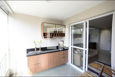 Varanda de apartamento à venda com 2 quartos, 63m² em Vila Monumento, São Paulo