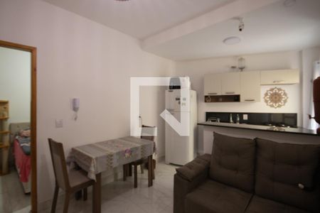 Sala/Cozinha de apartamento à venda com 1 quarto, 36m² em Vila Mazzei, São Paulo