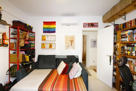 Quarto 1 de apartamento à venda com 2 quartos, 200m² em Gutierrez, Belo Horizonte
