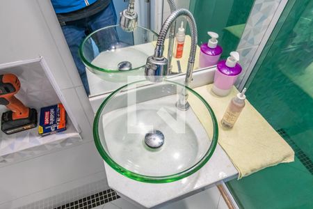 Banheiro da Suíte de apartamento à venda com 14 quartos, 1200m² em Jardim dos Camargos, Barueri