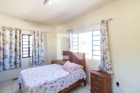 Quarto 1 de casa para alugar com 3 quartos, 84m² em Campo Grande, Rio de Janeiro