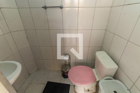 Banheiro de casa para alugar com 1 quarto, 35m² em Vila Gomes Cardim, São Paulo