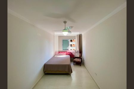 Suíte de apartamento para alugar com 2 quartos, 87m² em Vila Caiçara, Praia Grande