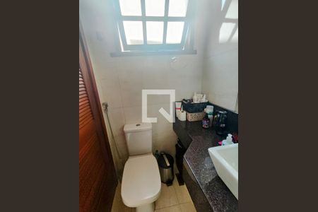 Banheiro da Suíte 1 de casa à venda com 4 quartos, 220m² em A Definir Em Campo, Contagem