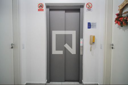 Hall de apartamento à venda com 2 quartos, 56m² em Rondônia, Novo Hamburgo