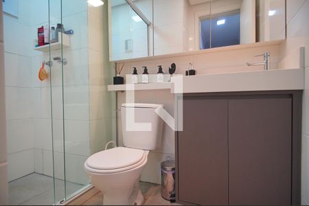 Banheiro de apartamento à venda com 2 quartos, 56m² em Rondônia, Novo Hamburgo