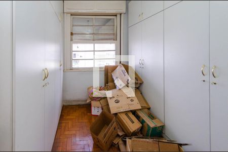Quarto 2 de apartamento à venda com 4 quartos, 220m² em Centro, Belo Horizonte