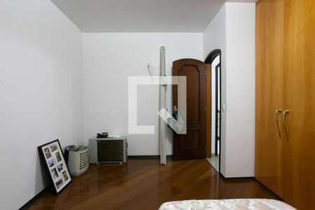 Quarto 1 de casa para alugar com 3 quartos, 250m² em Vila Gomes Cardim, São Paulo