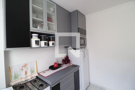 Cozinha de apartamento para alugar com 2 quartos, 65m² em Gávea, Uberlândia