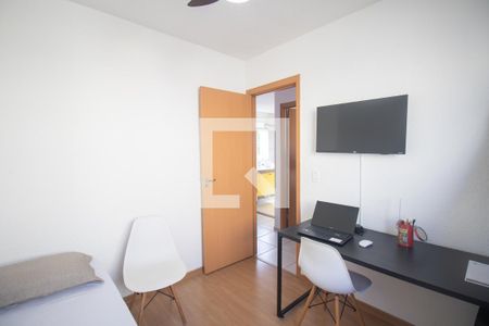 Quarto 2 de apartamento para alugar com 2 quartos, 40m² em Vila Lage, São Gonçalo
