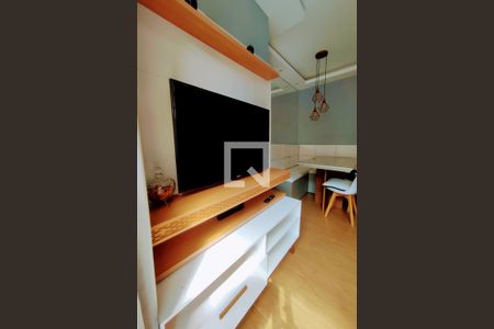 Sala de apartamento para alugar com 2 quartos, 44m² em Taquara, Rio de Janeiro