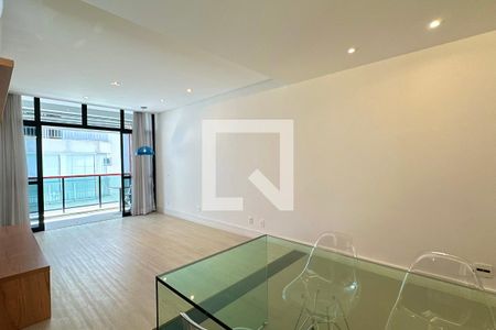 Sala de apartamento à venda com 1 quarto, 76m² em Leblon, Rio de Janeiro