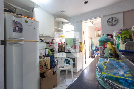 Cozinha de apartamento à venda com 3 quartos, 72m² em Vila Rosalia, Guarulhos