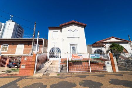 Fachada de casa à venda com 3 quartos, 262m² em Botafogo, Campinas