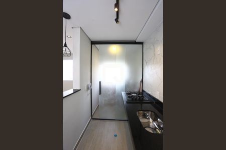 Cozinha de apartamento para alugar com 2 quartos, 42m² em Vila Plana, São Paulo