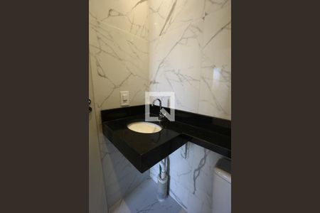 Banheiro de apartamento para alugar com 2 quartos, 42m² em Vila Plana, São Paulo
