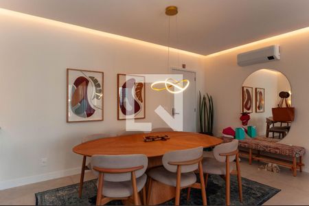 Sala de apartamento à venda com 2 quartos, 131m² em Vila Ipojuca, São Paulo