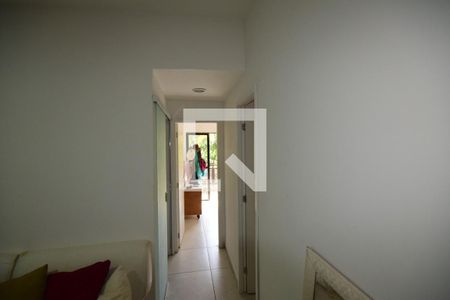 Corredor de apartamento à venda com 2 quartos, 90m² em Barra da Tijuca, Rio de Janeiro