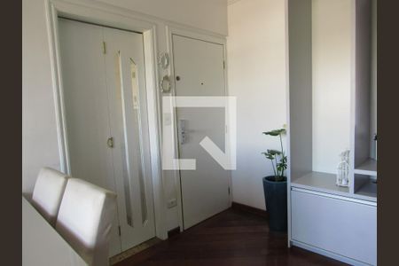 Sala de apartamento para alugar com 3 quartos, 80m² em Vila Osasco, Osasco