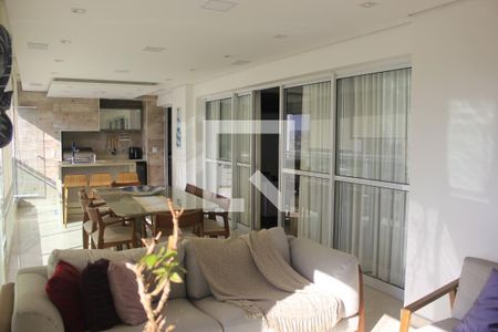 Varanda Sala de apartamento à venda com 3 quartos, 198m² em Jardim Santa Mena, Guarulhos