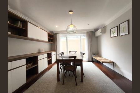 Casa à venda com 5 quartos, 656m² em Morumbi, São Paulo