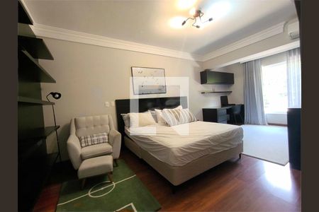 Casa à venda com 5 quartos, 656m² em Morumbi, São Paulo