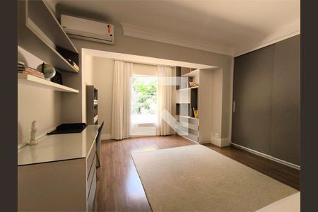 Casa à venda com 5 quartos, 656m² em Morumbi, São Paulo