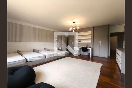 Casa à venda com 5 quartos, 656m² em Morumbi, São Paulo