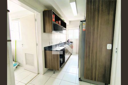 Apartamento à venda com 3 quartos, 96m² em Jardim Wanda, Taboão da Serra