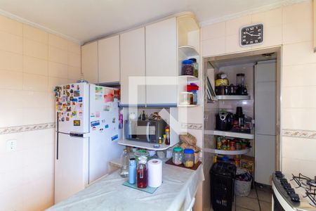 Cozinha de apartamento para alugar com 3 quartos, 72m² em Sítio Pinheirinho, São Paulo