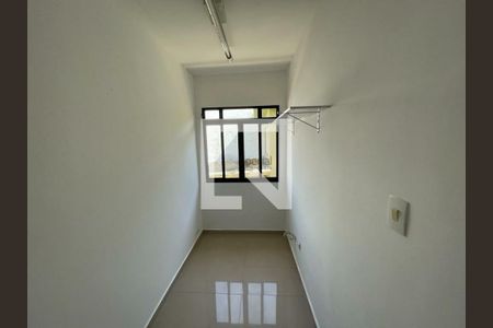 Casa à venda com 3 quartos, 280m² em Vila Carrão, São Paulo