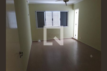 Casa à venda com 3 quartos, 220m² em Vila Carrão, São Paulo