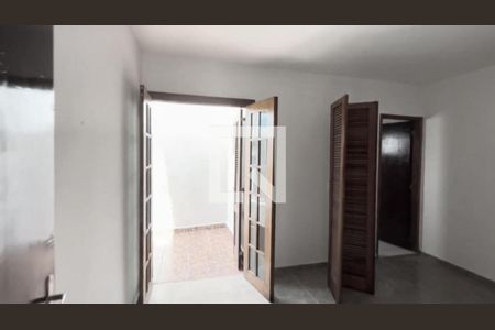 Foto 02 de casa à venda com 3 quartos, 330m² em Planalto Paulista, São Paulo
