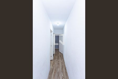 Corredor de apartamento para alugar com 2 quartos, 41m² em Vila Jaraguá, São Paulo