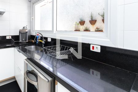 Cozinha de casa à venda com 6 quartos, 280m² em Lapa, São Paulo