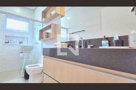 Banheiro social de casa de condomínio à venda com 3 quartos, 142m² em Vale dos Sonhos, Lagoa Santa