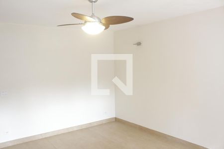 Sala de casa à venda com 3 quartos, 220m² em Jardim São Paulo, São Paulo