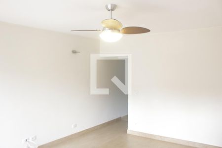 Sala de casa à venda com 3 quartos, 220m² em Jardim São Paulo, São Paulo