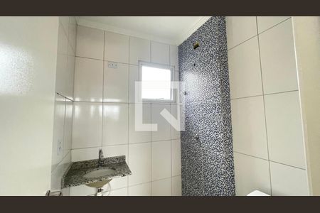 Banheiro de apartamento para alugar com 1 quarto, 40m² em Cidade Líder, São Paulo