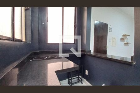 Cozinha de apartamento para alugar com 1 quarto, 45m² em Centro, Campinas