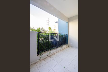 Sacada de apartamento à venda com 2 quartos, 55m² em São Pedro, Osasco