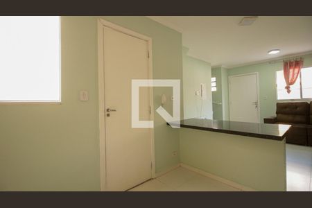 Cozinha de casa de condomínio à venda com 2 quartos, 90m² em Parque dos Bancarios, São Paulo