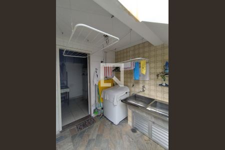 Área de Serviço de casa à venda com 4 quartos, 280m² em Cursino, São Paulo